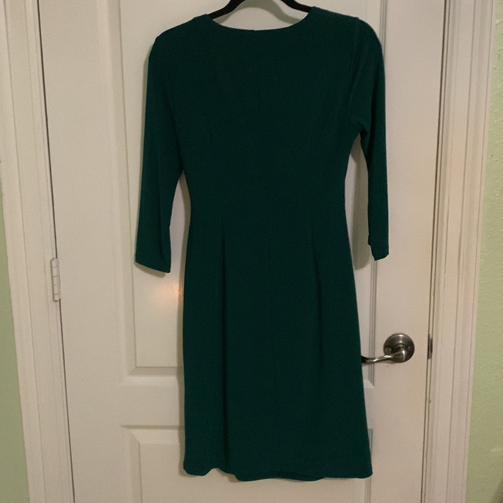 Green Dress - Picture 2 of 3